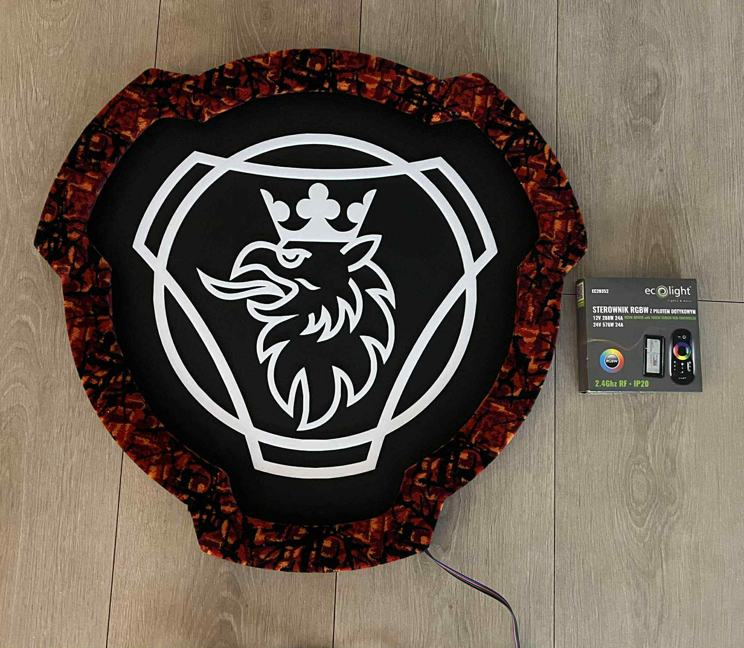 Scania bakveggsplater rundt