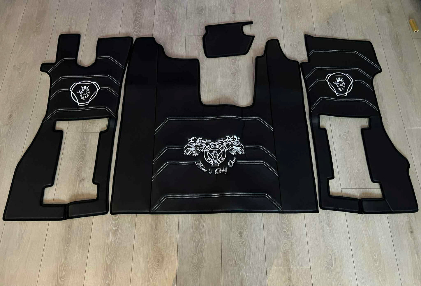 Mattesett standard Scania