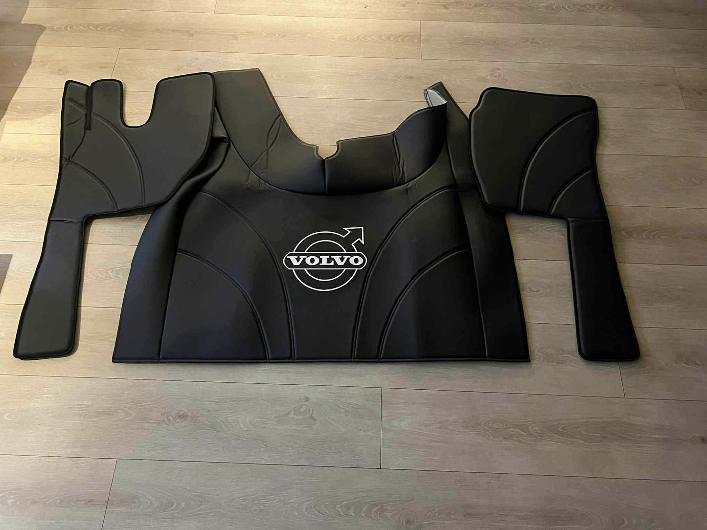 Volvo premium mattesett